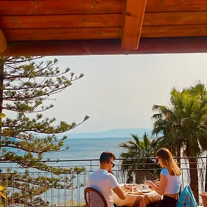 Baia Delle Sirene Hotel